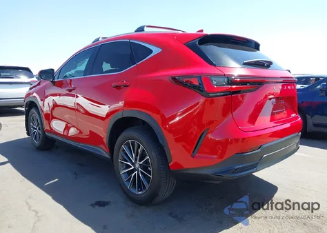 2025 Lexus Nx 250 z USA, uszkodzony, nr VIN 2T2ADCAZ3SC016334